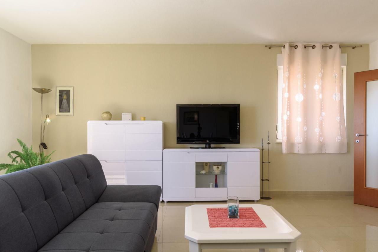 Apartman Niko Kaštela Εξωτερικό φωτογραφία