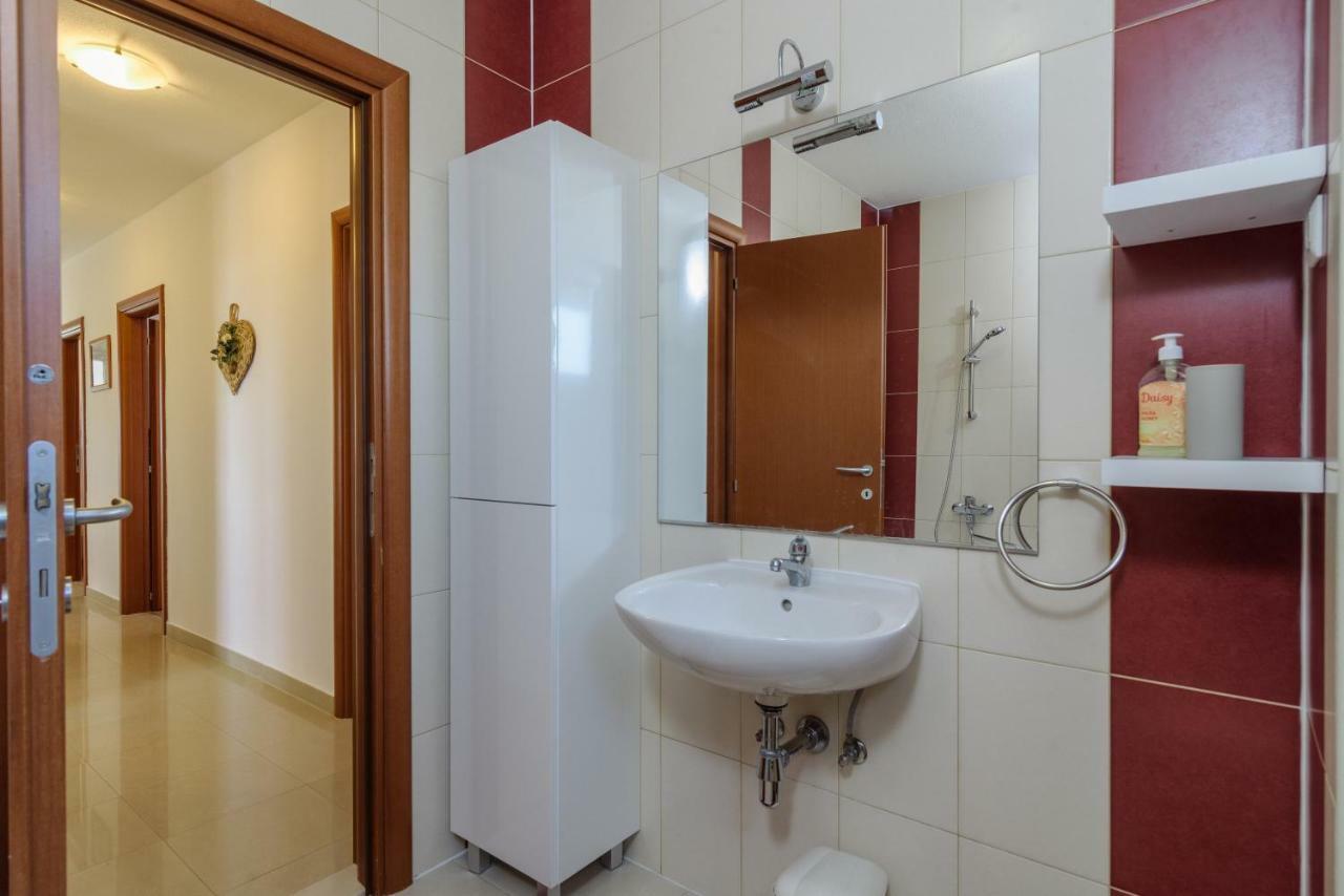 Apartman Niko Kaštela Εξωτερικό φωτογραφία