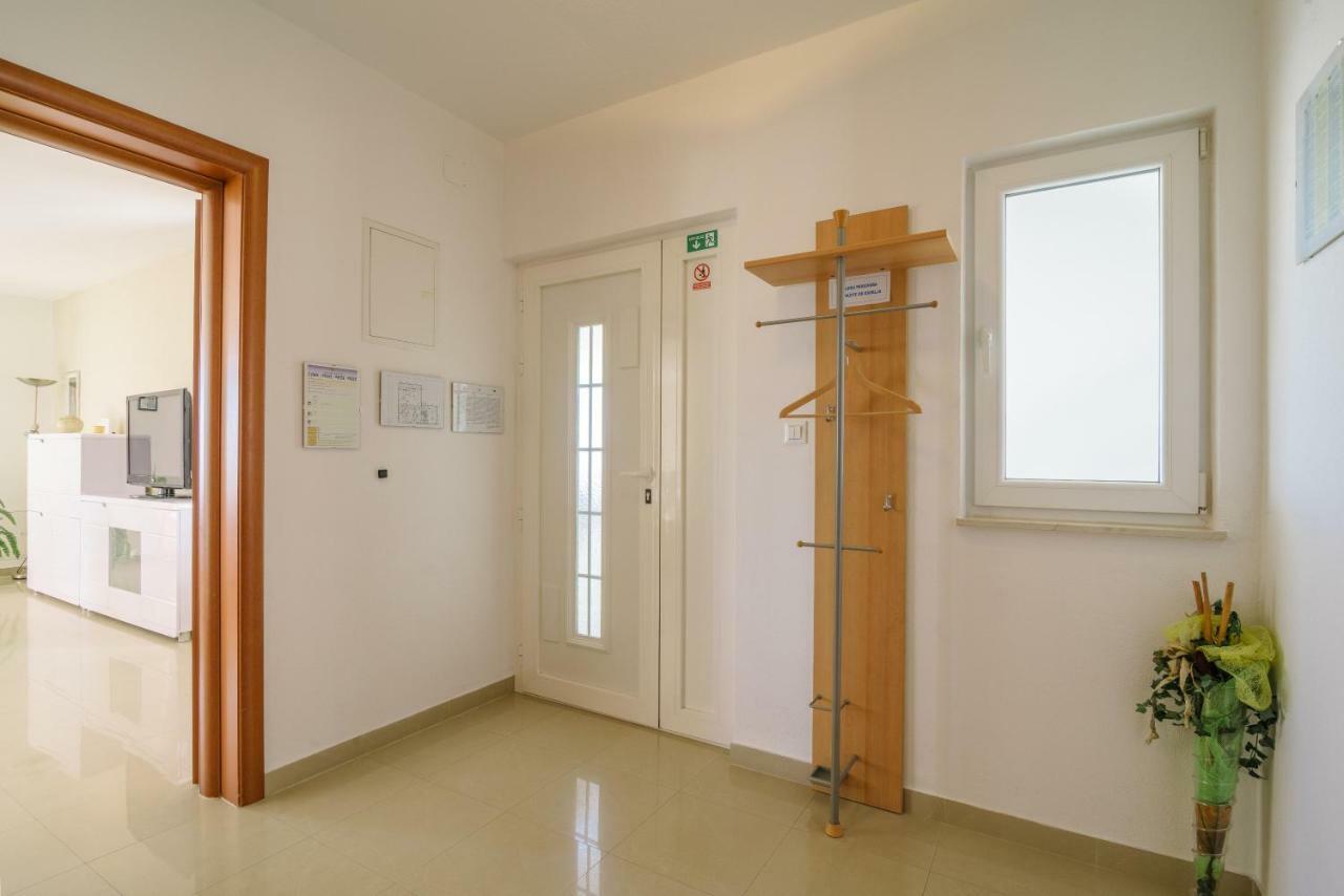 Apartman Niko Kaštela Εξωτερικό φωτογραφία